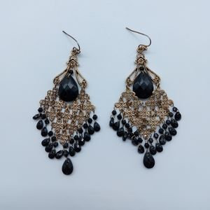 ⭐2 for $10⭐ Black gold chandelier earrings